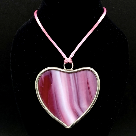 Jewelry - Pink stained glass created art heart necklace 💖